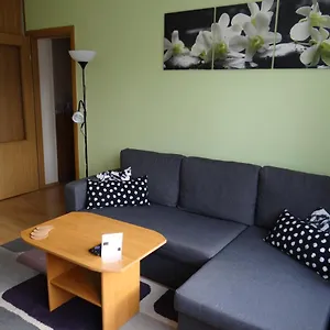 https://apartament-regina.poznan-hotels.com