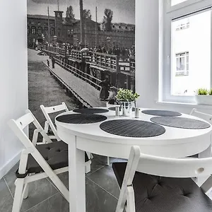 https://mieszkanie-przy-deptaku-sopot.sopothotels.com